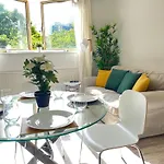 Tower Bridge City Haven King En-Suite With Parking