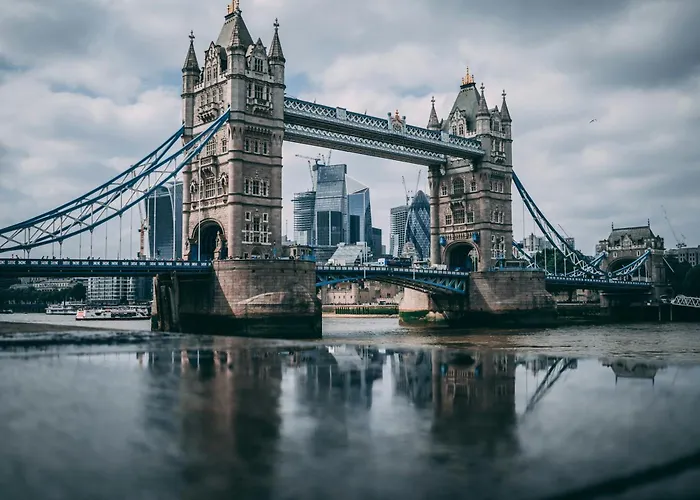 Tower Bridge City Haven King En-Suite With Parking