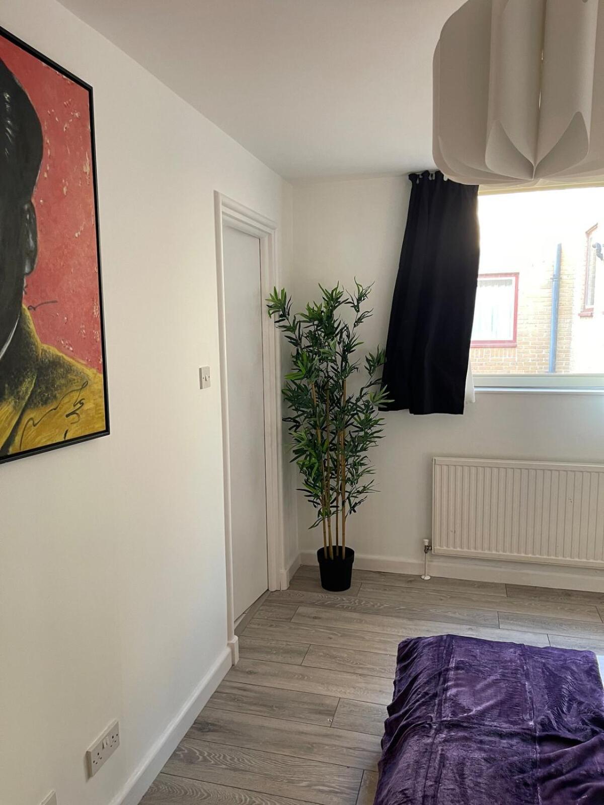 Tower Bridge Haven King En-suite With Parking Apartamento Londres